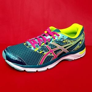 most comfortable asics womens shoes